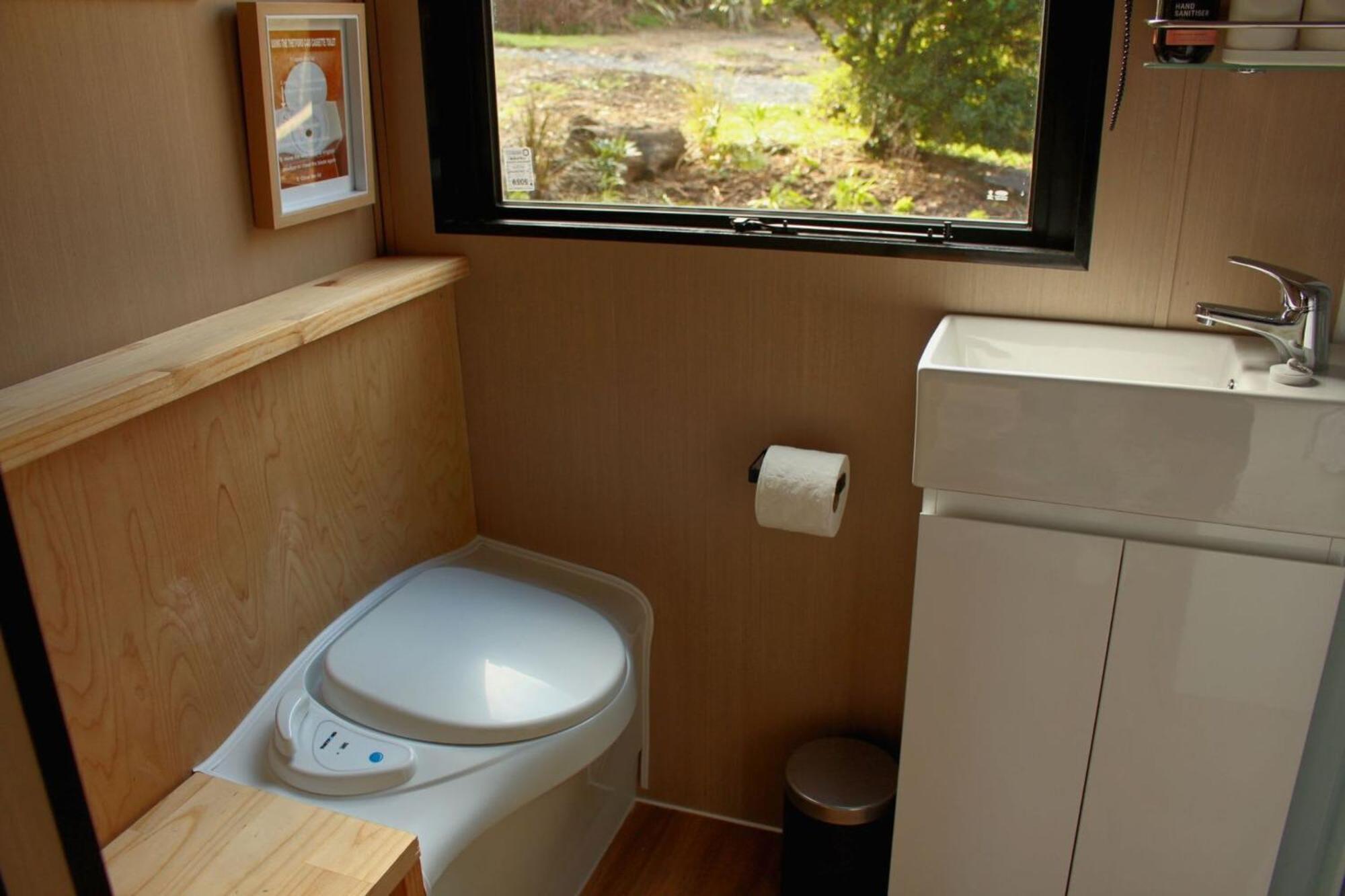 Tranquility Tiny House By Tiny Away Βίλα Owaka Εξωτερικό φωτογραφία